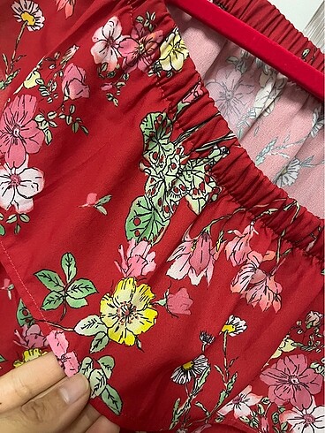 s Beden PULL AND BEAR kırmızı üst