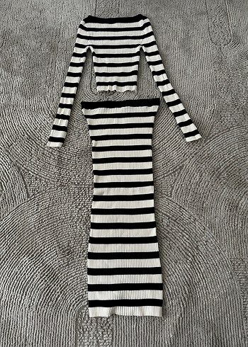 Uzun Kollu Çizgili Triko etek kazak takım - Görsel 2