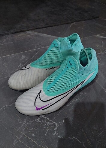 Nike Orijinal Nike krampon 42 numara 