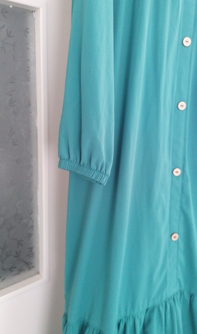 Düğmeli Turkuaz Uzun Kollu Uzun Elbise - Görsel 2