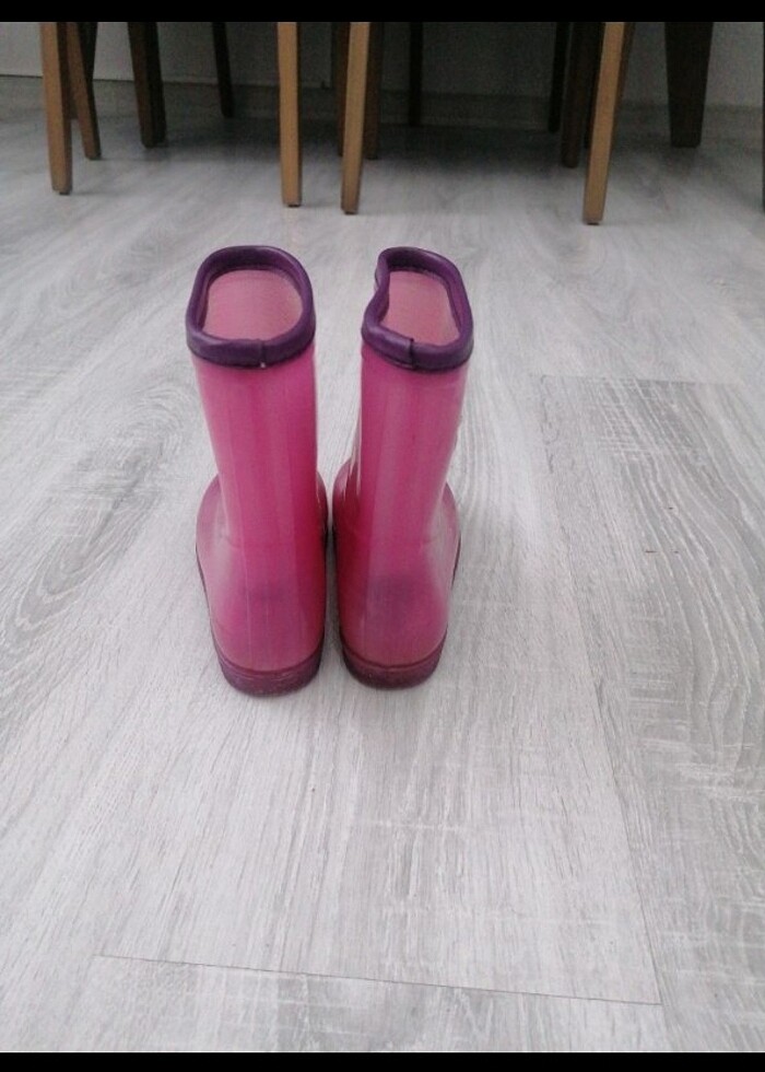 Pembe cizme - Görsel 3