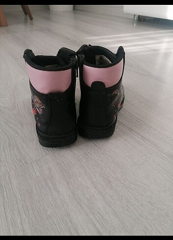 Çocuk bot - Görsel 2