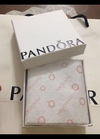 Pandora büyük boy bileklik kutusu ve iç kağıdı 