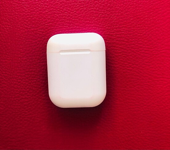 Beyaz airpods kulaklık