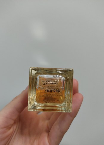 Michael Kors Kadın Parfümü Sexy amber - Görsel 8