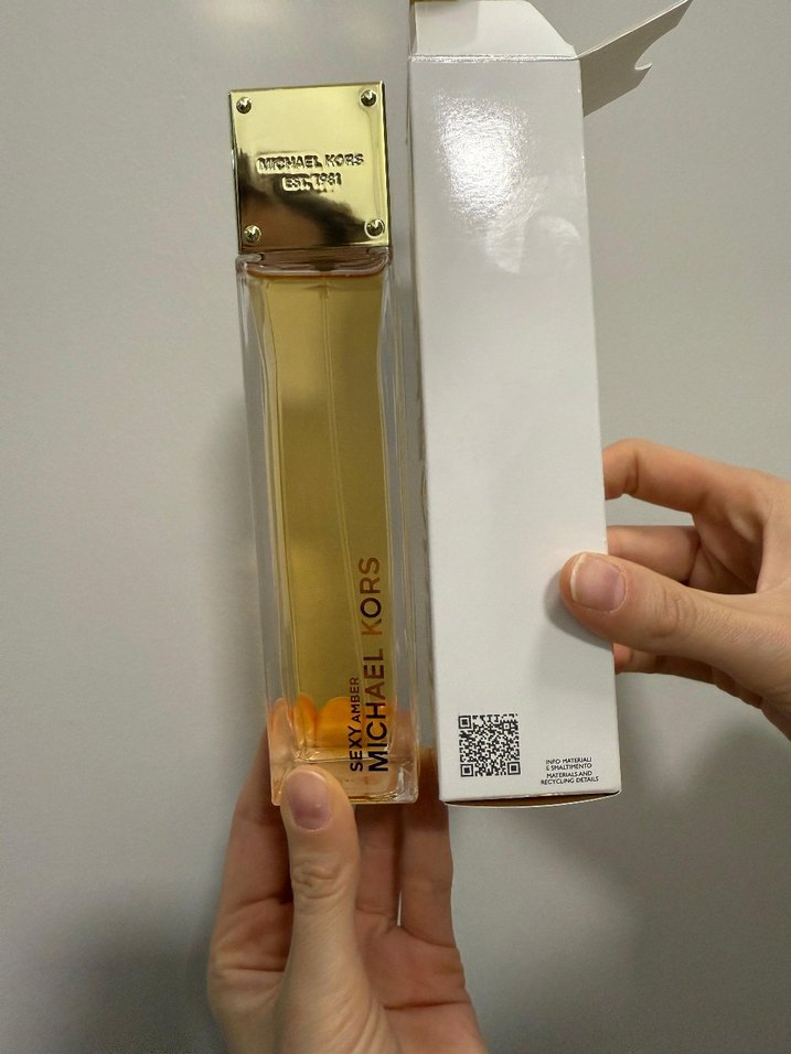 Michael Kors Kadın Parfümü Sexy amber - Görsel 2