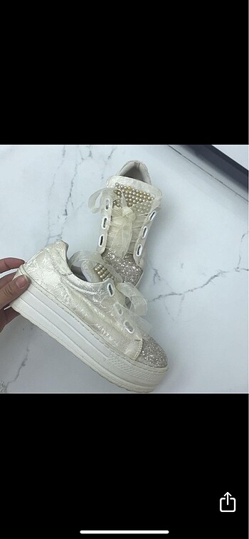 Converse Gelin ayakkabı