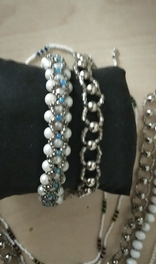 Beyaz Boncuklu Bohem Kadın Kolyesi ve bilekliklr - Görsel 3