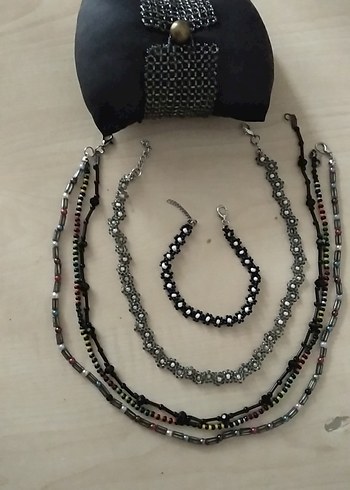 Boncuklu Gotik Kadın Bileklik ve kolyelr - Görsel 2