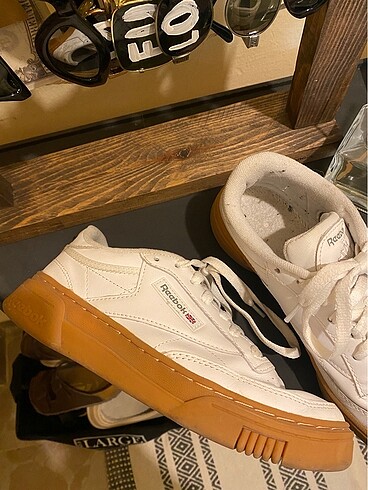 37,5 Beden beyaz Renk REEBOK