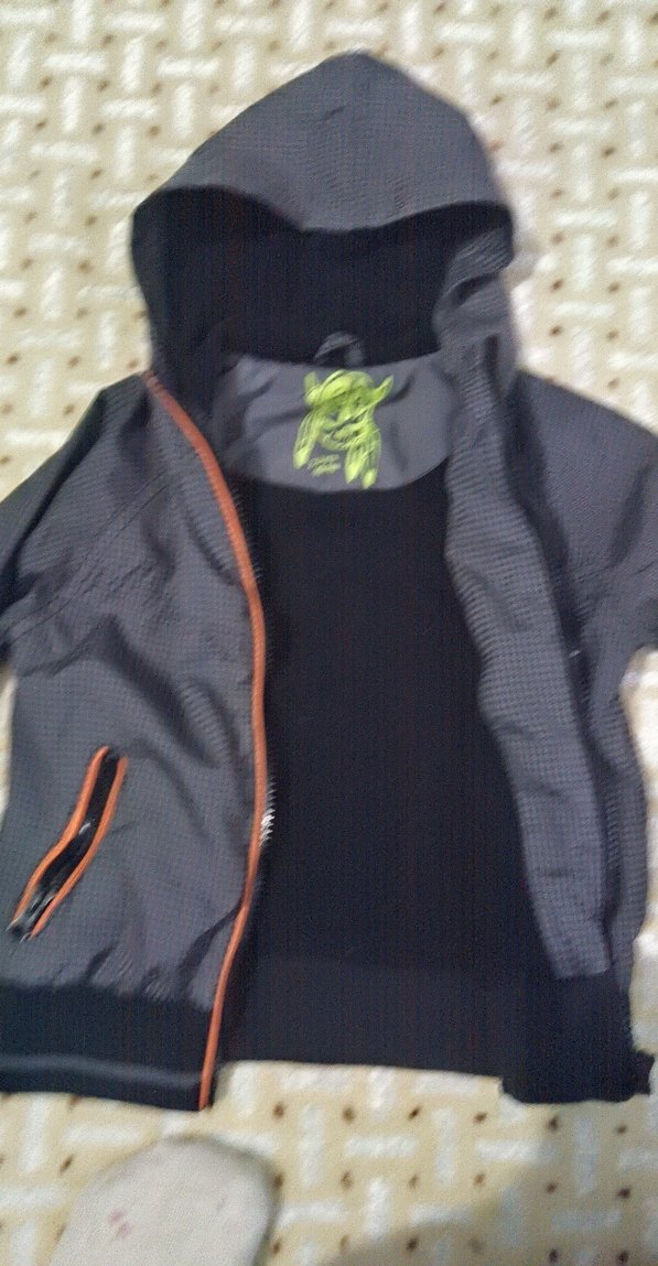 Kapüşonlu Baskılı Erkek Çocuk yagmurluk - Görsel 4