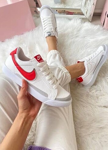 Nike Blazer Unisex Spor Ayakkabi 