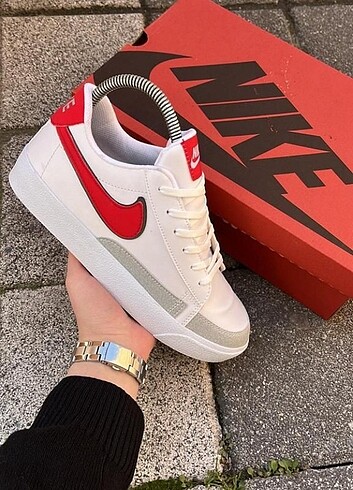 36 Beden kırmızı Renk Nike Blazer Spor Ayakkabi 