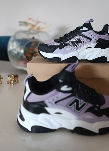 38 Beden New Balance Spor Ayakkabi HEDİYELİ