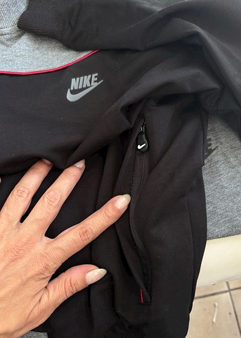 l Beden gri Renk Gri Fermuarlı Nike Eşofman Takımı