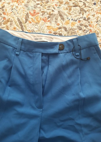 36 Beden mavi Renk Mavi Pilili Bermuda Kumaş sort