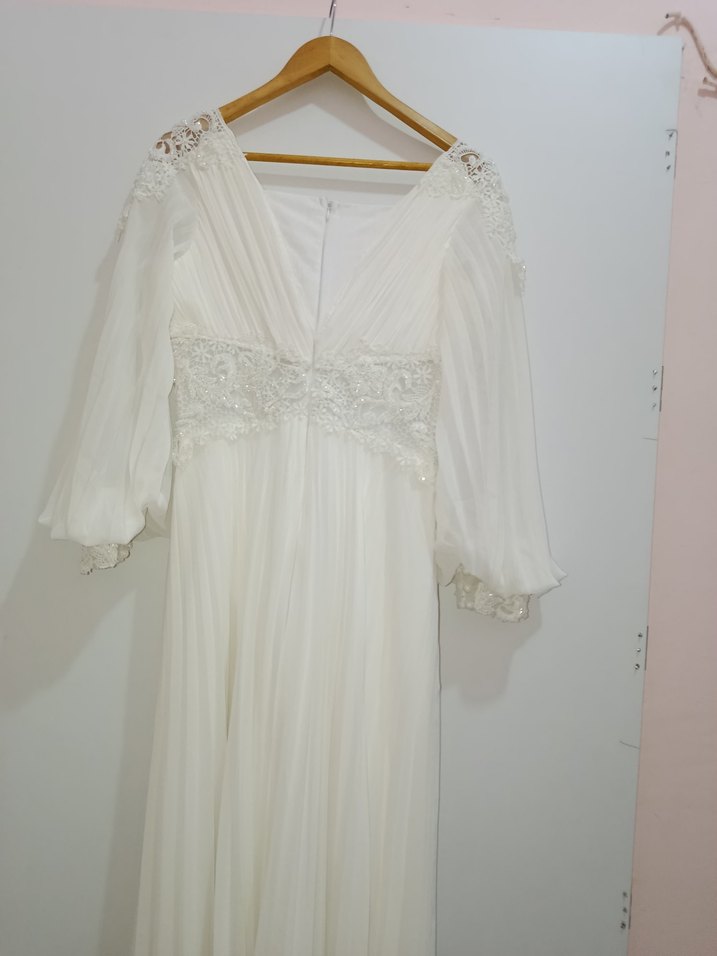 Vintage V Yaka Uzun Kollu Beyaz A Kesim Gelinlik - Görsel 5