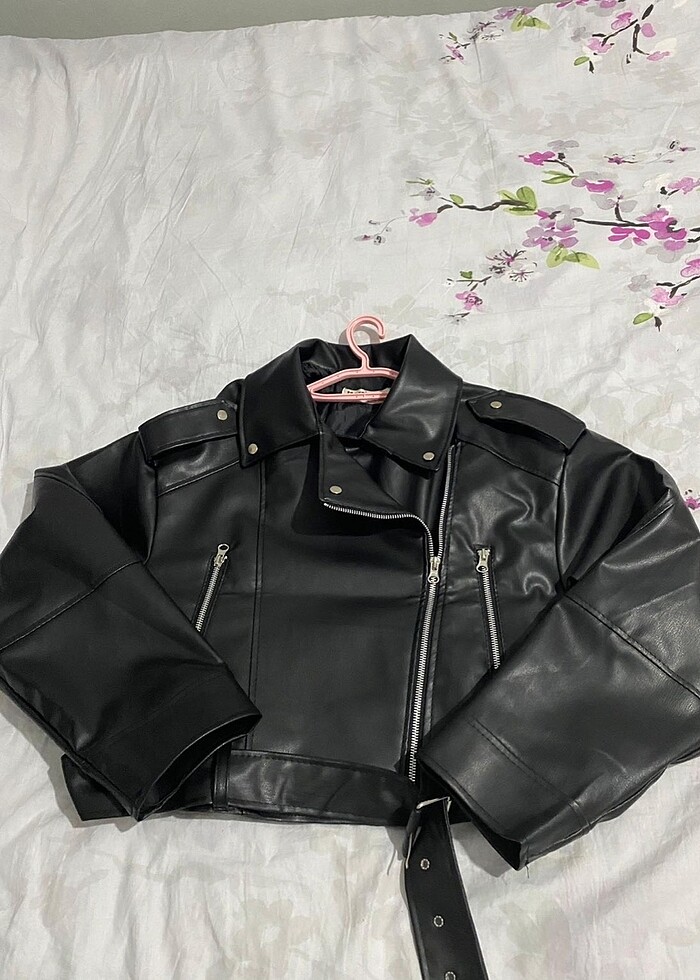 Kadın deri ceket - Görsel 3