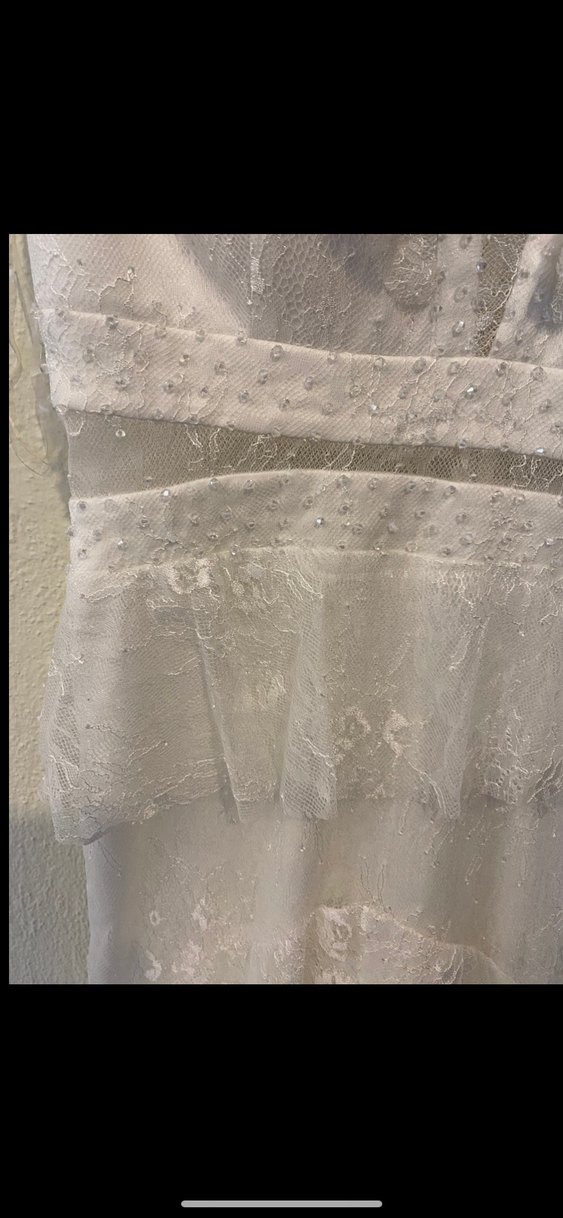 Beyaz V Yaka dantelli dış çekim elbisesi - Görsel 3