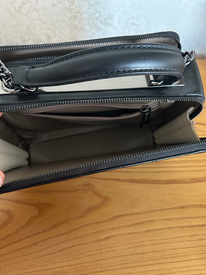 Zincir Detaylı Siyah Deri Kadın Çanta - Görsel 5