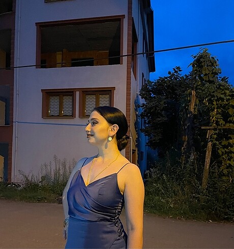 Trendyol & Milla Yeni bir kere giyildi elbise