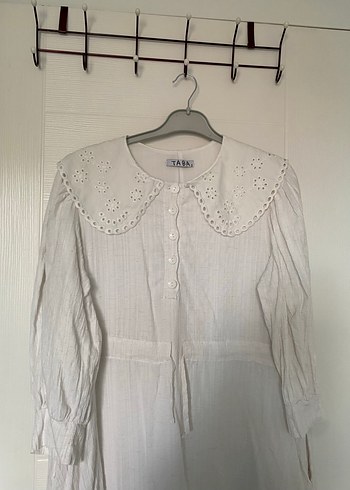 Düğmeli Beyaz Bohem Uzun Keten Elbise - Görsel 3