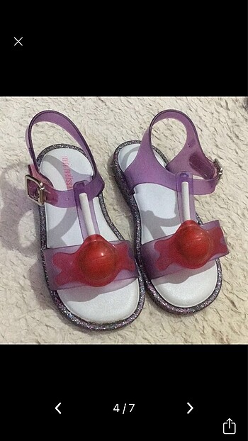 25 Beden Mini melissa kız çocuk sandalet