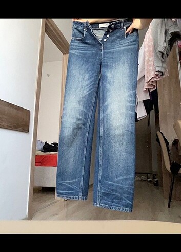 zara straight jean 