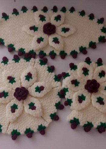 El Örgüsü Çiçek Desenli Krem Motifli lif takımı - Görsel 2