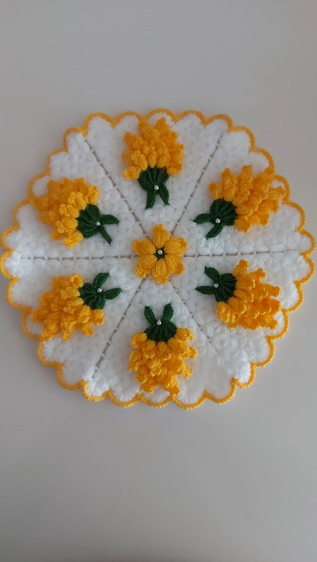 Sarı Çiçek Desenli Örgü Yuvarlak cehizlik lif - Görsel 2