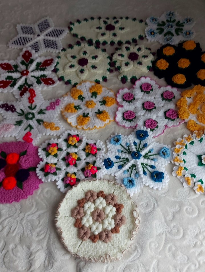 Renkli Çiçek Desenli Banyo lifleri - Görsel 2