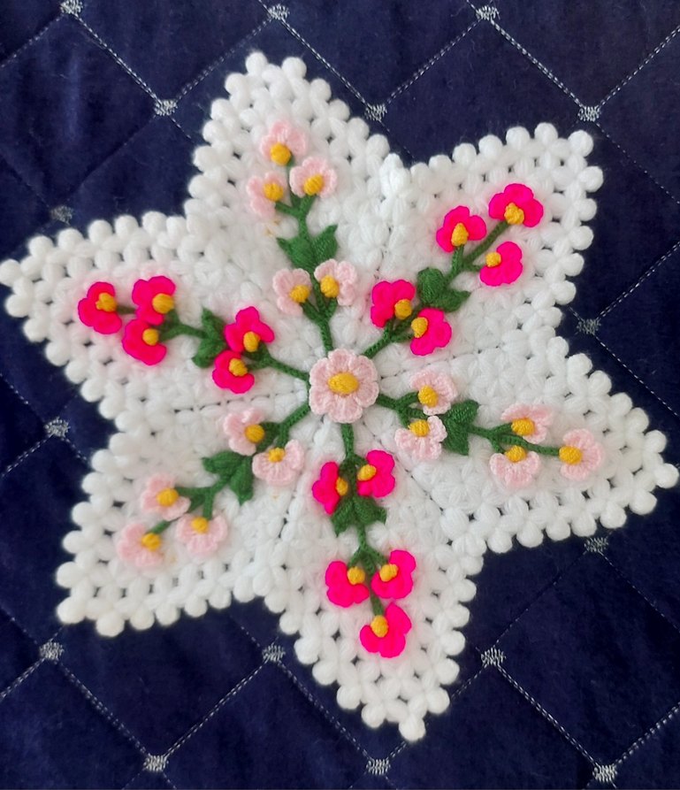 Çiçek Desenli El Örgüsü banyo lifi - Görsel 2