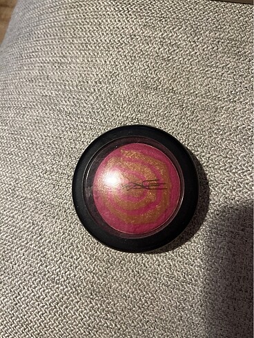 MAC Mac Supernova Allık