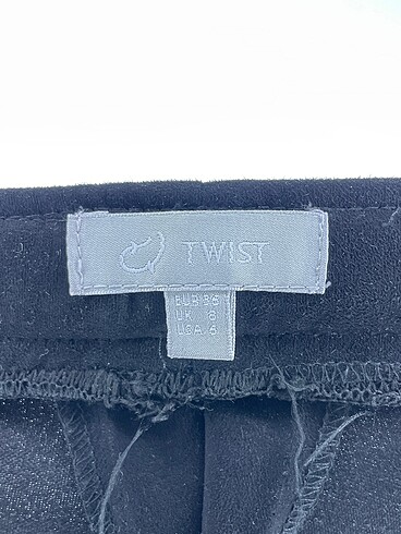 36 Beden siyah Renk Twist Bermuda / Kapri %70 İndirimli.