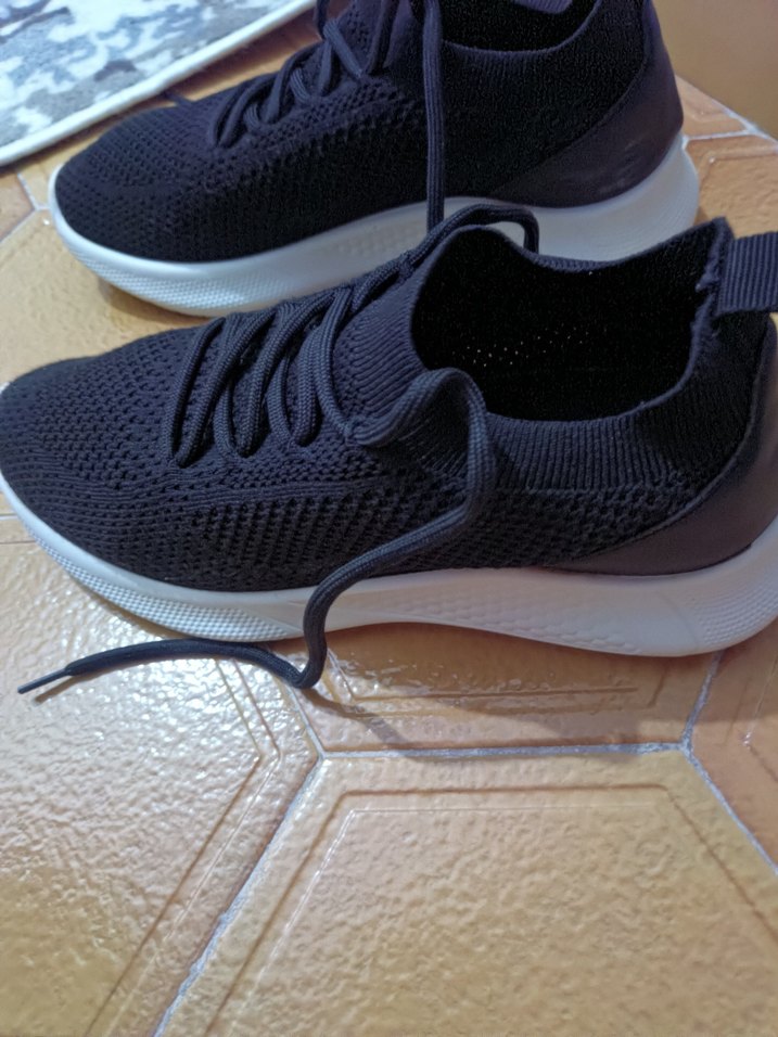 Siyah Bağcıklı Kadın Spor Ayakkabı tergan - Görsel 2