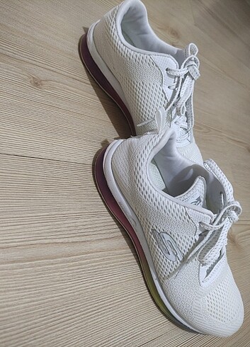 Skechers Spor Ayakkabı