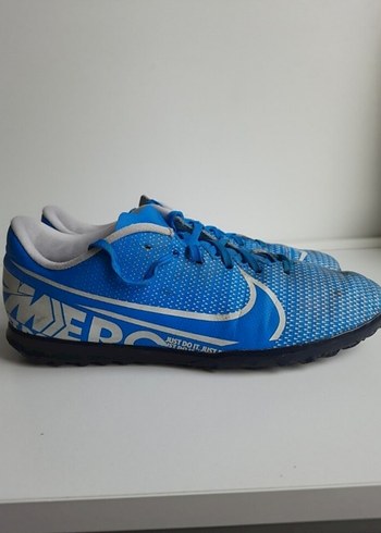 43 Beden Nike Mercurial Orjinal Halı Saha