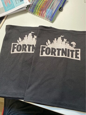 Fortnite baskılı boyunluk