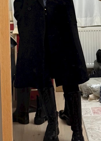 Siyah Çift Düğmeli Siyah Yünlü Kaban - Görsel 2