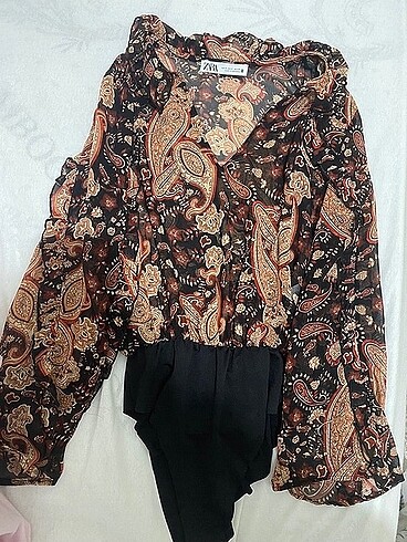 Zara bluz