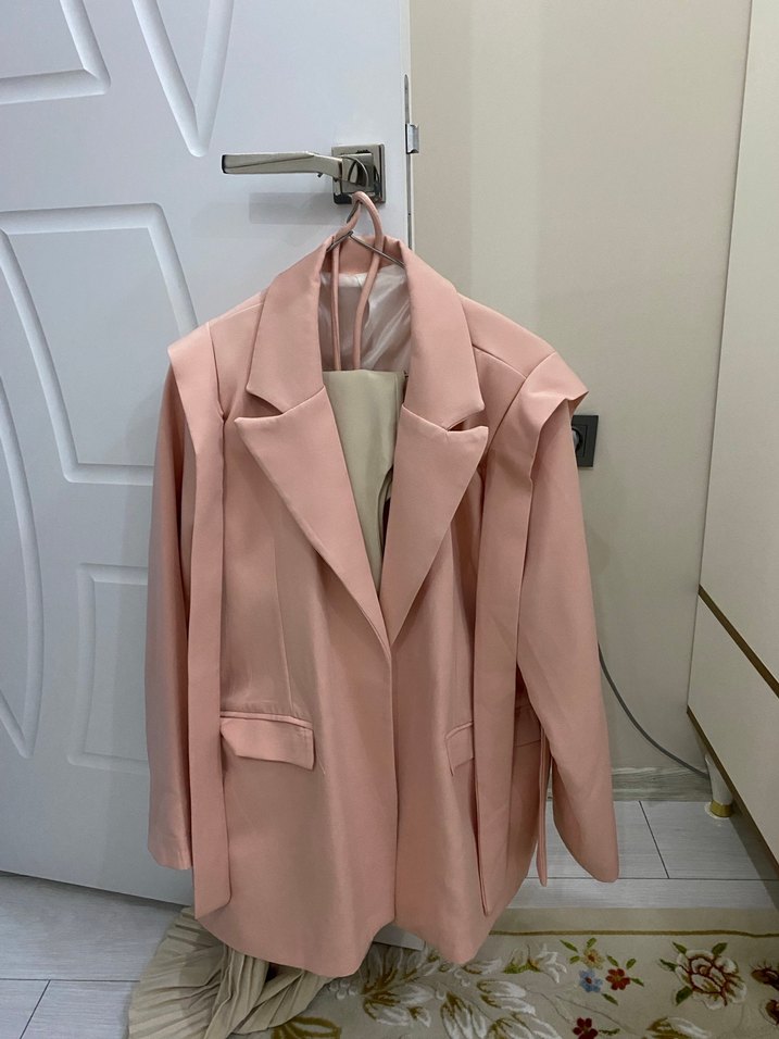 Pembe Kemerli Kadın Blazer Ceket - Görsel 3