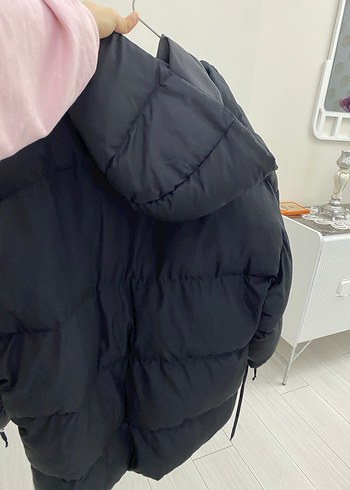 Kapüşonlu Siyah Kadın Kışlık Mont - Görsel 2