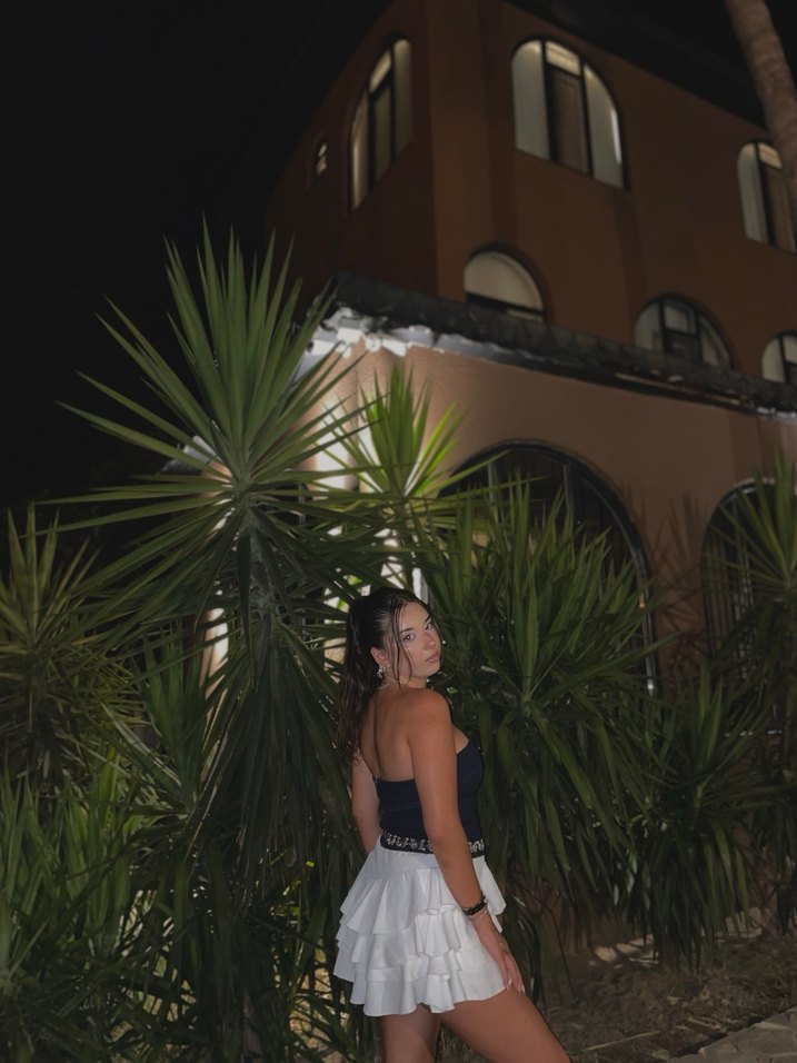 Beyaz etek - Görsel 2