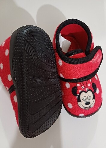 18 Beden Bebek ev ayakkabisi