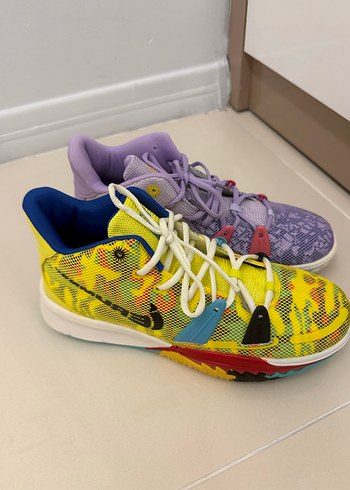 Nike Kyrie 7 Çift Renkli Basketbol Ayakkabısı - Görsel 2