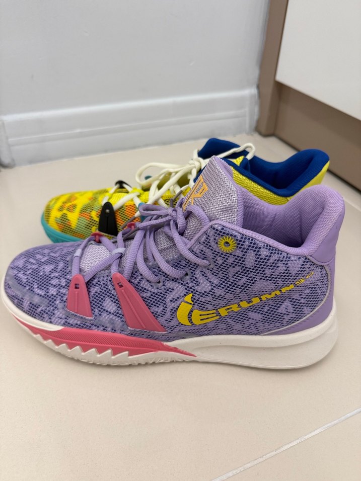 Nike Kyrie 7 Çift Renkli Basketbol Ayakkabısı - Görsel 4