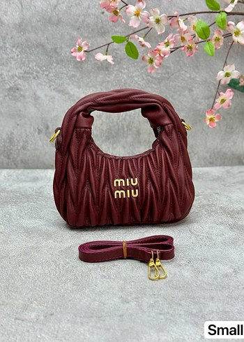 Miu Miu Miu Miu Siyah Deri Kadın Çanta