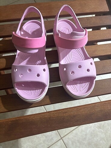 Crocs kız çocuk sandalet