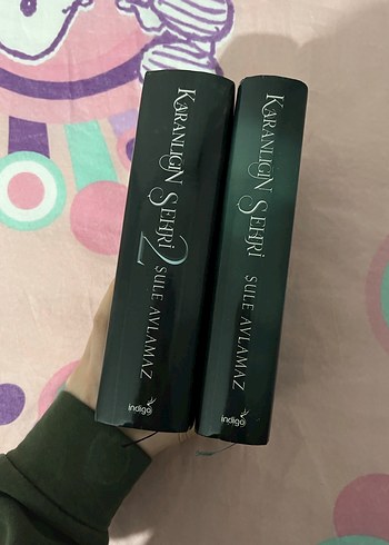 Karanlığın Şehri 1 ve 2 - Şule Avlamaz - Görsel 2