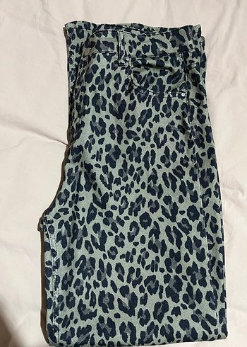 Leopar Desenli Kadın pantolon - Görsel 4